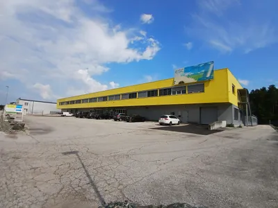 Immobilie mieten in Klagenfurt Land – 270 m², € 6 – Bild 5 von 5