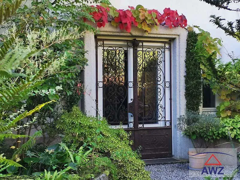 Gründerzeitliches Anwesen mit idyllischem Innenhof und außergewöhnlichen Gartenanlagen! – pohled 3