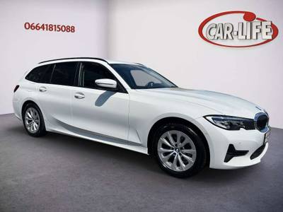 BMW 3er-Reihe 318d 48 V Touring Aut.