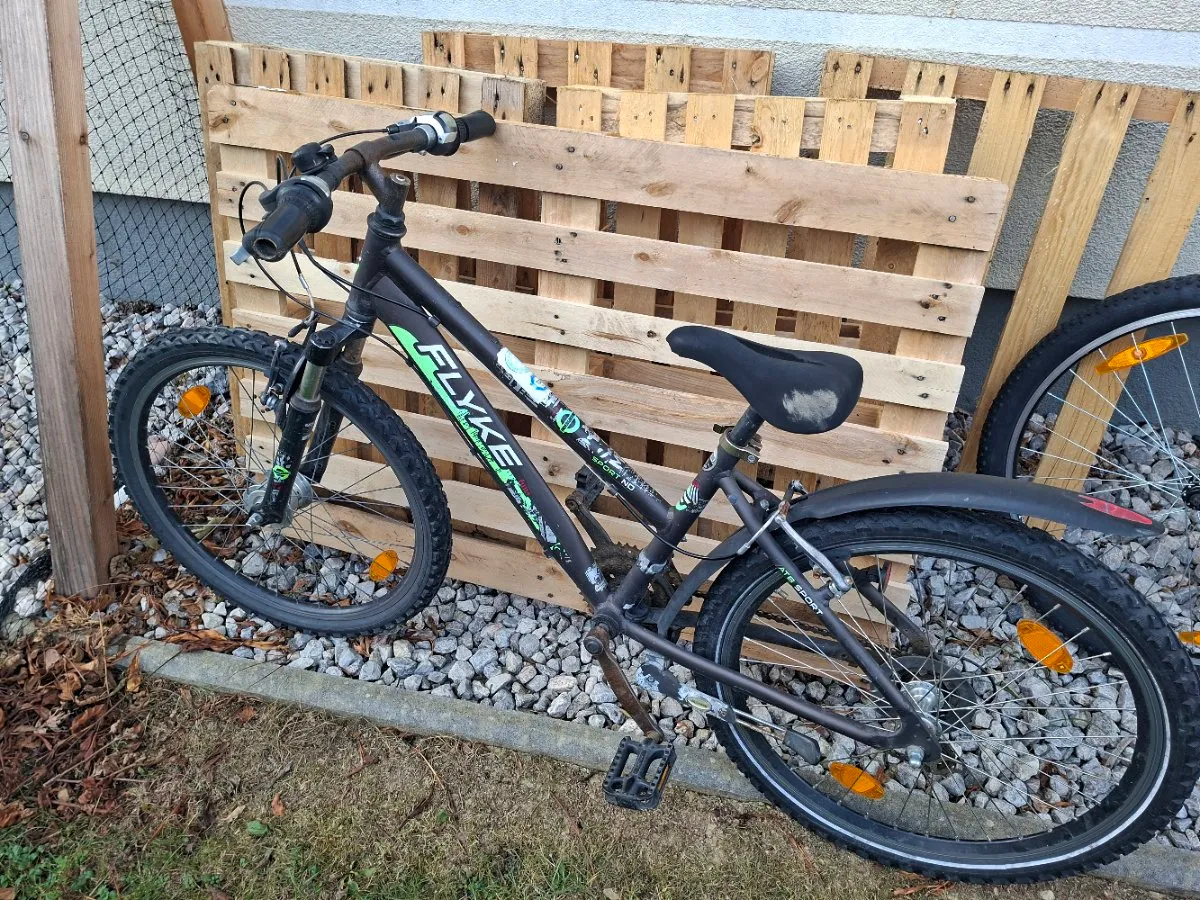 smith mtb helm Forefront 3 Mips Helmet Matte Forest, S VICTORIA - 2.7 D shinguards Fahrradständer Modellreihe Prisma:beidseitig, L 1500 mm, 1x hohes Modul, 2x niedriges Modul - 6 Fahrräder ring fastener keeps the