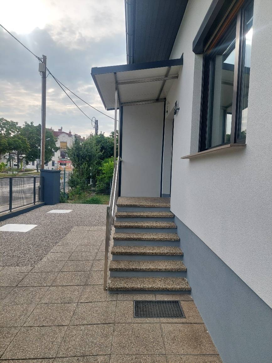 !!! TOP Einfamilienhaus - sucht Mieter !!! - Ansicht 2
