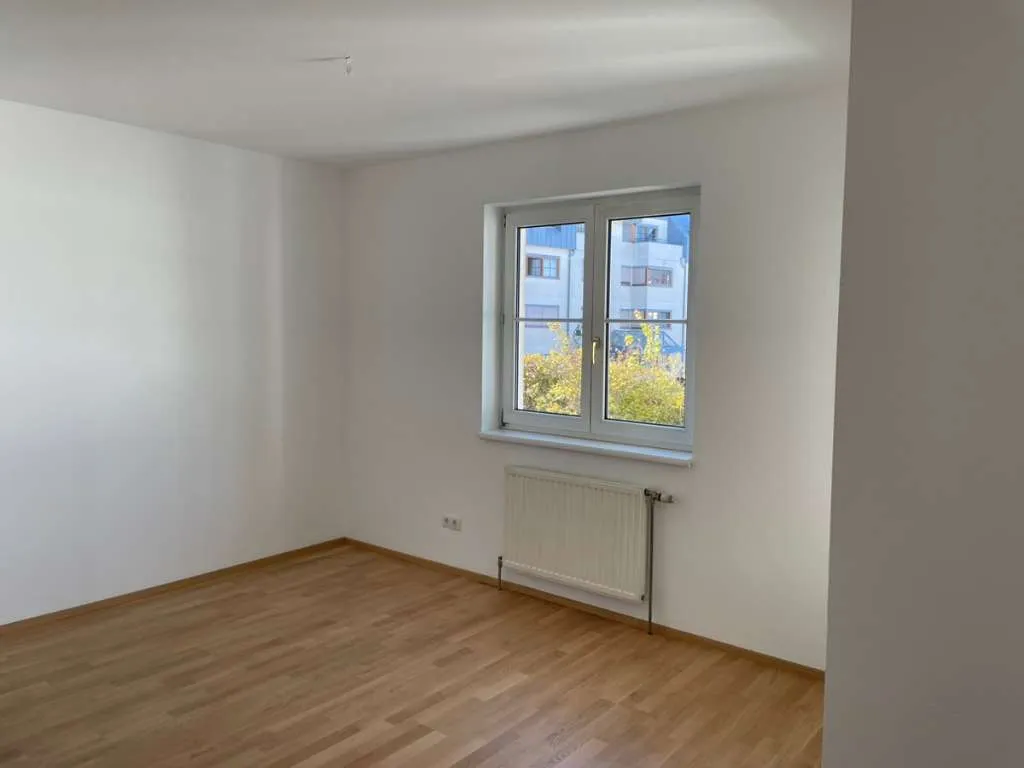 Sonnige 2-Zimmer-Wohnung mit Balkon – pohled 3
