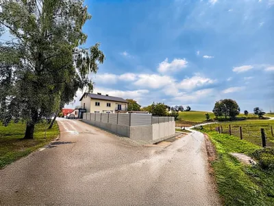 9-Zimmer-Haus kaufen in Rohrbach – 185 m², € 349.000 – Bild 3 von 32