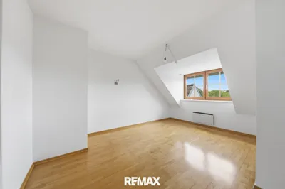 3-Zimmer-Wohnung mieten in Hollabrunn – 120 m², € 1.300 – Bild 11 von 16