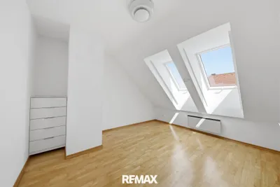 3-Zimmer-Wohnung mieten in Hollabrunn – 120 m², € 1.300 – Bild 12 von 16