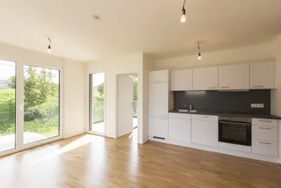 Moderne 3-Zimmer-Wohnung nahe U-Bahn - fast wie Erstbezug – Bild 2