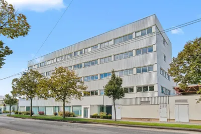 Gewerbeimmobilie mieten in Wien – 300 m², € 10 – Bild 2 von 17