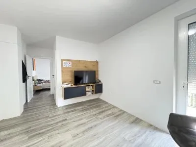 6-Zimmer-Haus kaufen in Steyr-Land – 220 m², € 560.000 – Bild 2 von 19