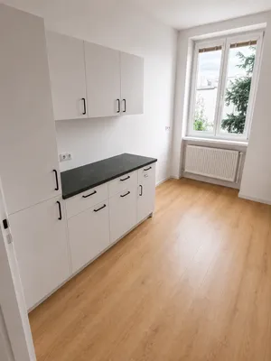 Frisch renovierte 2-Zimmer-Wohnung - Erstbezug | Provisionsfrei | U3 in 5 Gehminuten | WG-tauglich | Ruhige Hoflage – Bild 3
