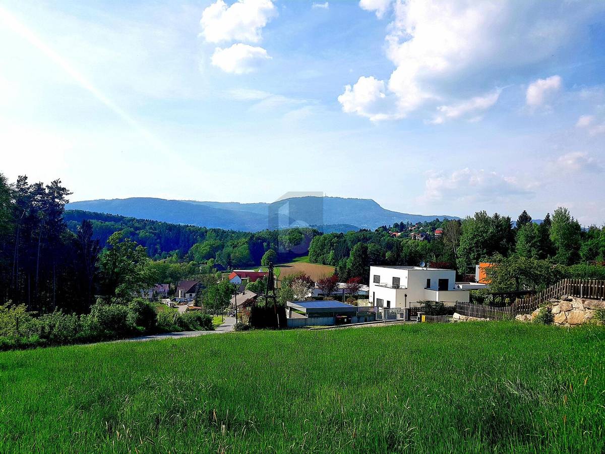 EXKLUSIV IN BEGEHRTER LAGE, Graz