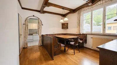 7-Zimmer-Haus kaufen in Spittal an der Drau – 279,1 m², € 260.000 – Bild 2 von 18
