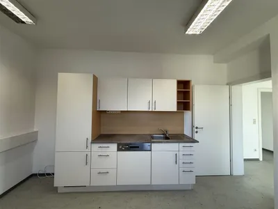 Gewerbeimmobilie mieten in Hallein – 69 m², € 1.133 – Bild 9 von 38