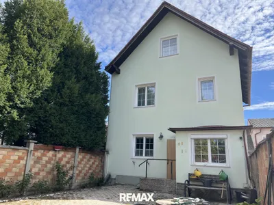 Haus kaufen in Mistelbach – 187,2 m², € 198.500