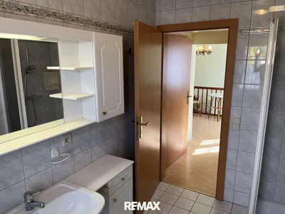 Haus kaufen in Mistelbach – 187,2 m², € 198.500 – Bild 22 von 34