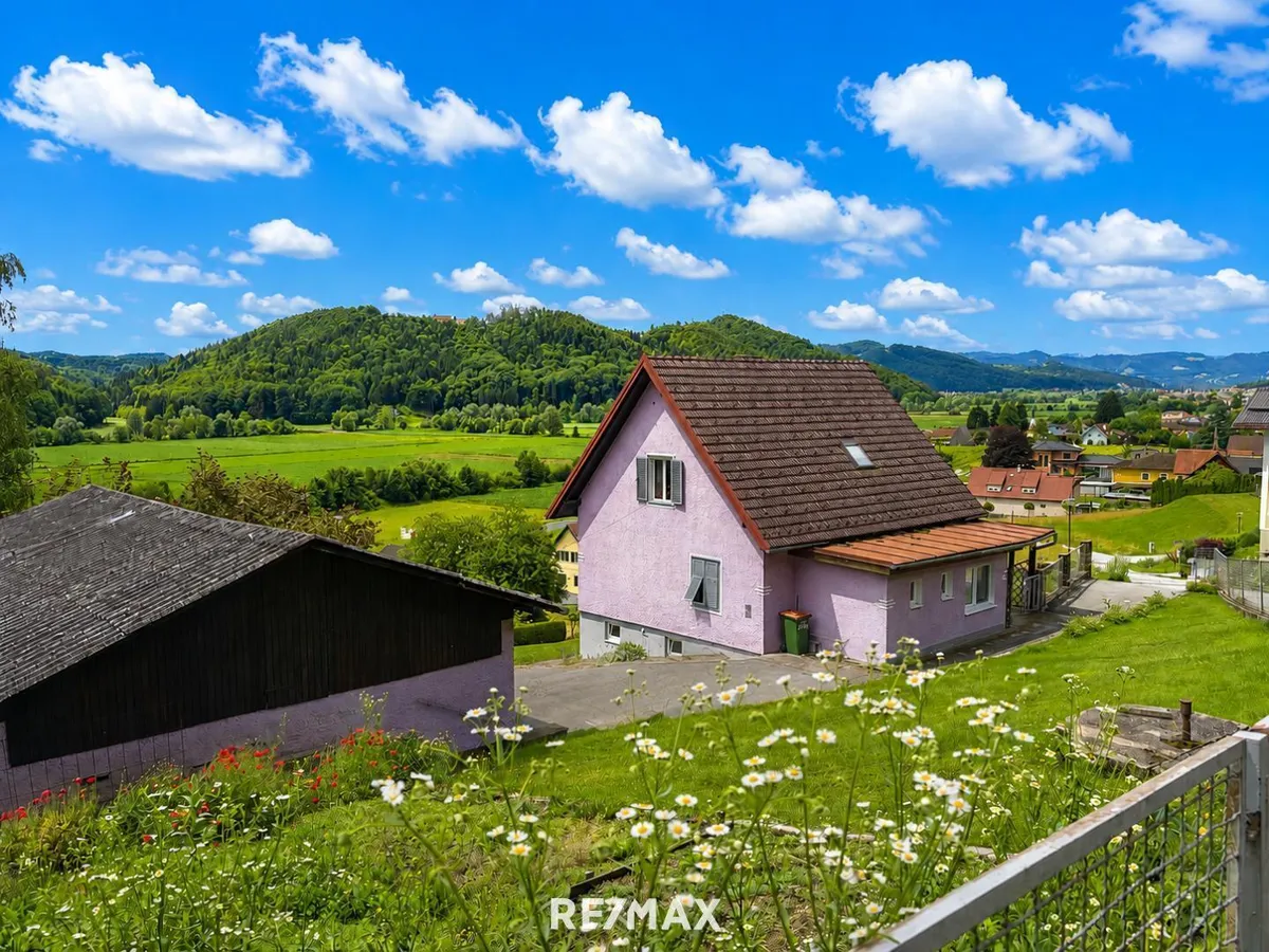 Charmantes Einfamilienhaus in traumhafter Aussichtslage, Fresing