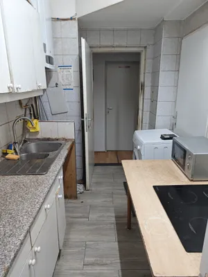 6-Zimmer-Wohnung mieten in Wien – 85 m², € 430 – Bild 3 von 5