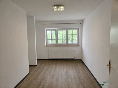 2-Zimmer-Gewerbeimmobilie mieten in Salzburg Stadt – 60 m², € 700 – Bild 2 von 4