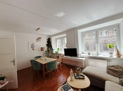 4-Zimmer-Wohnung mieten in Wien – 114 m², € 600 – Bild 1 von 8
