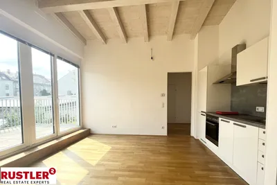 Sonnige 3-Zimmerwohnung mit Balkon im Hofgebäude! – Bild 2