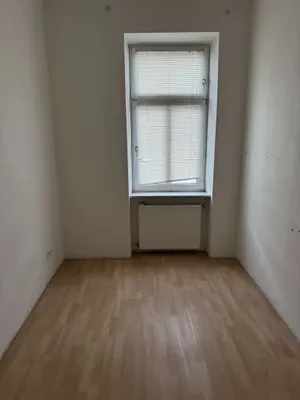 12-Zimmer-Gewerbeimmobilie kaufen in Wiener Neustadt – 300 m², € 545.000 – Bild 7 von 11