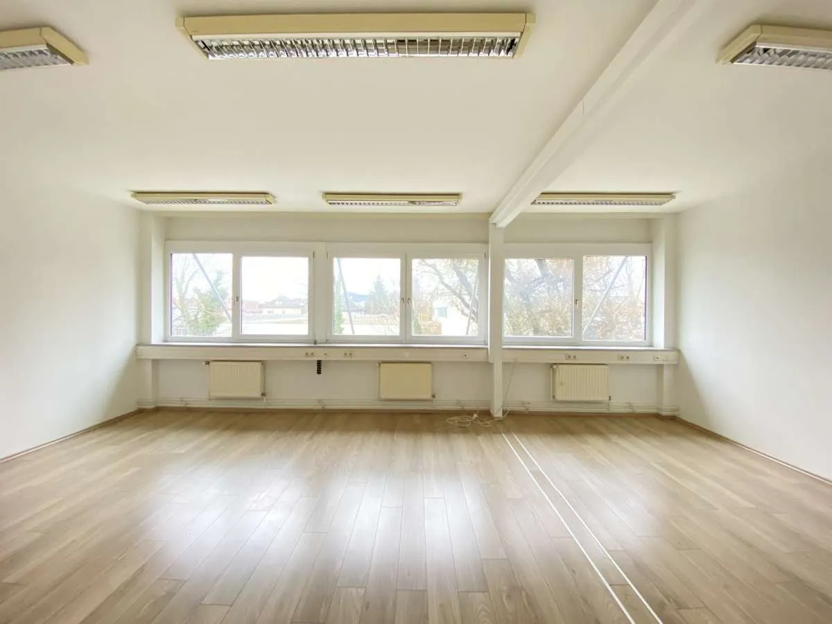 Schöne und zugleich preiswerte Bürofläche in etabliertem Gewerbepark zu mieten - 5020 Salzburg – pohled 2