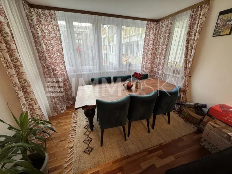 Modern wohnen 3 Loggia und Garage!! - Widok 2