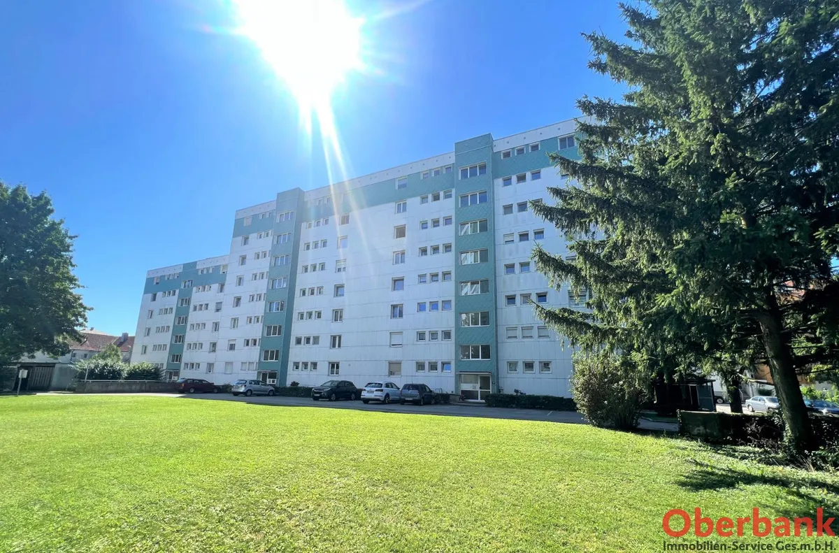 SCHÖNE WOHNUNG MIT OST-WESTAUSRICHTUNG UND TOLLER AUSSICHT - Ansicht 2