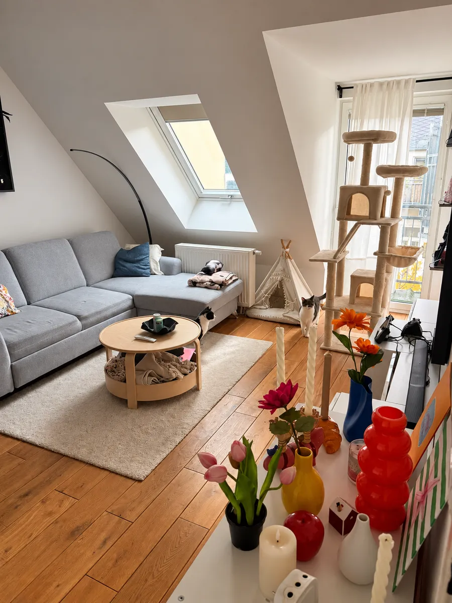 3-Zimmer-Wohnung mit Balkon, 80 m², Landstraße, Landstraße