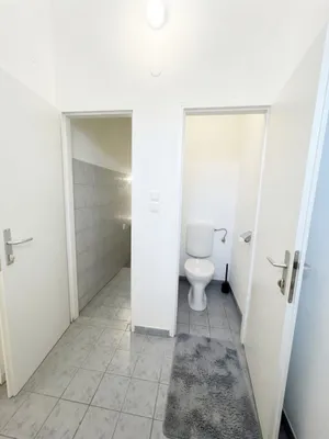 Wohnung kaufen in Neunkirchen – 193,1 m², € 297.000 – Bild 10 von 38