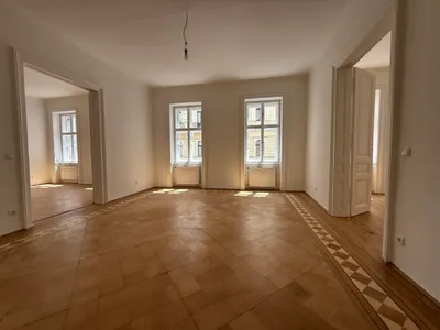 Altbau Wohnung beim Naschmarkt