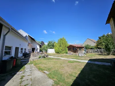 3-Zimmer-Haus kaufen in Bruck an der Leitha – 482 m², € 610.000 – Bild 2 von 24