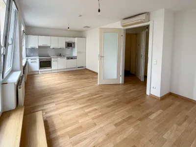 Hofseitige 3-Zimmer-Wohnung mit Balkon zu mieten in 1050 Wien