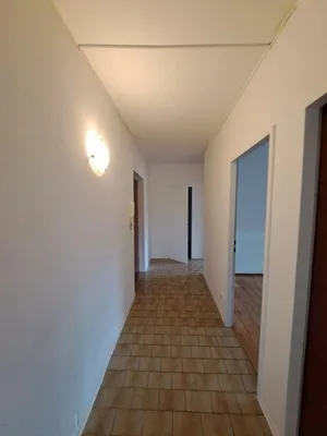 3-Zimmer-Wohnung mieten in Neunkirchen – 76 m², € 690 – Bild 9 von 10