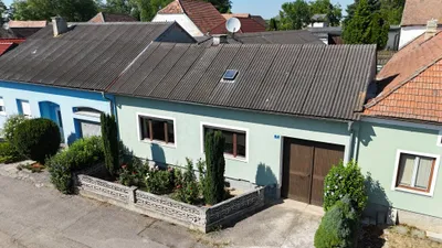 3-Zimmer-Haus kaufen in Hollabrunn – 91 m², € 195.000 – Bild 1 von 40