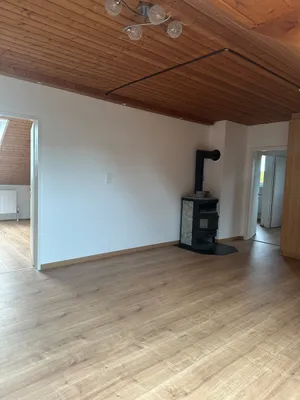4-Zimmer-Wohnung mieten in Gmunden – 140 m², € 1.400 – Bild 8 von 9