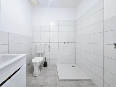 1-Zimmer-Gewerbeimmobilie mieten in Gänserndorf – 34 m², € 400 – Bild 4 von 10