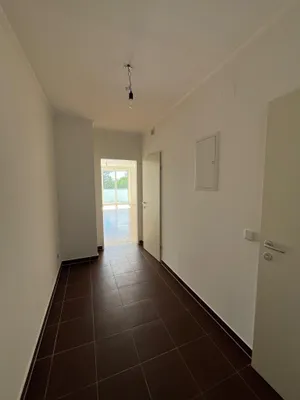 3-Zimmer-Wohnung mieten in Baden – 77,32 m², € 940 – Bild 2 von 25