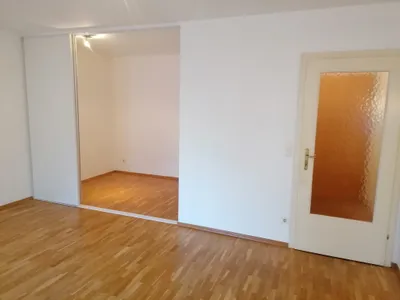 1-Zimmer-Wohnung mit Garten nahe Kalvarienbergkirche – Bild 3