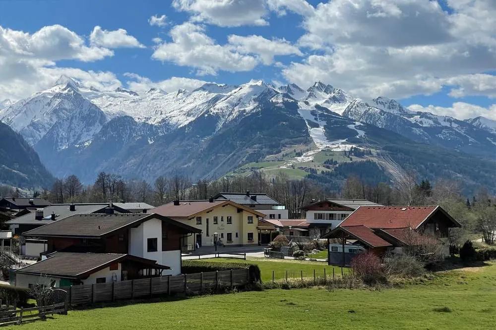 Neubau-Chalet im Ski-Gebiet Zell am See - Kaprun mit Blick auf das imposante Kitzsteinhorn - Widok 3
