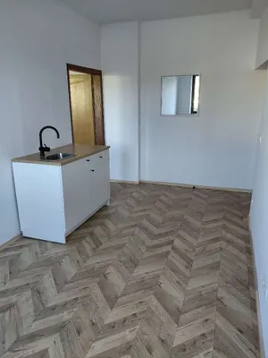 2-Zimmer-Gewerbeimmobilie mieten in Wien – 36 m², € 600 – Bild 1 von 12