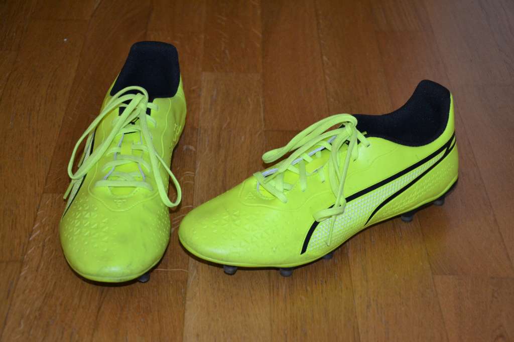 Fußballschuhe von Puma, Größe 43
