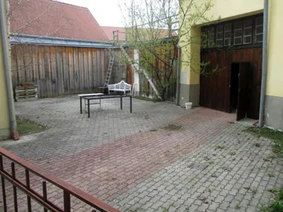 1-Zimmer-Gewerbeimmobilie mieten in Horn – 86 m², € 1.000 – Bild 8 von 9