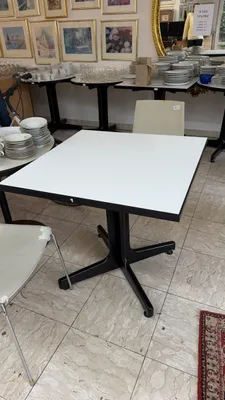 Zu verschenken: Esstische - Tische (Zustand: Gebraucht)