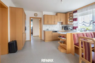 8-Zimmer-Haus kaufen in Kirchdorf an der Krems – 253 m², € 495.000 – Bild 8 von 17