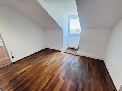 6-Zimmer-Gewerbeimmobilie mieten in Wien – 213 m², € 2.906 – Bild 11 von 17