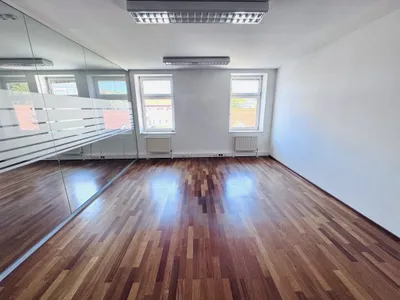 6-Zimmer-Gewerbeimmobilie mieten in Wien – 213 m², € 2.906 – Bild 15 von 17