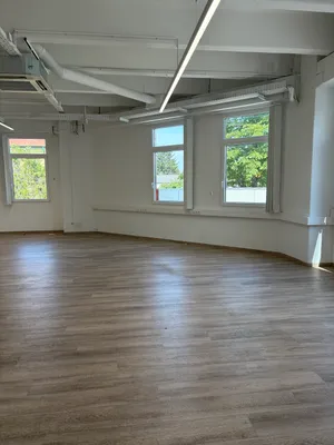Gewerbeimmobilie mieten in Wiener Neustadt – 267 m², € 2.990 – Bild 8 von 8