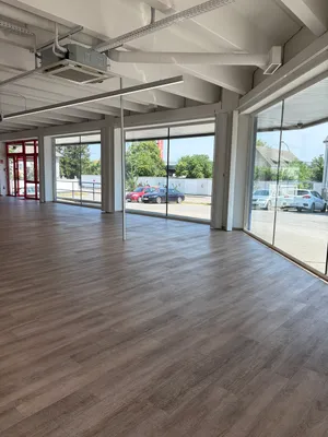 Gewerbeimmobilie mieten in Wiener Neustadt – 267 m², € 2.990 – Bild 4 von 8