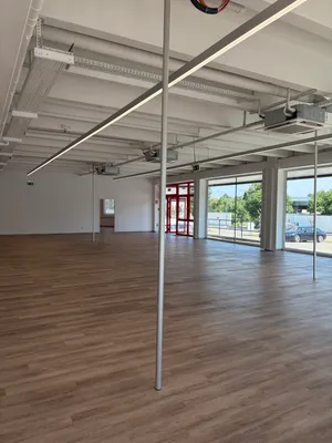 Gewerbeimmobilie mieten in Wiener Neustadt – 267 m², € 2.990 – Bild 5 von 8
