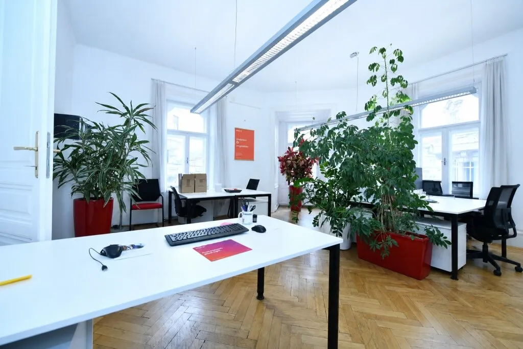 Helles Eckbüro nahe Mariahilfer Straße / Westbahnhof - Ansicht 3